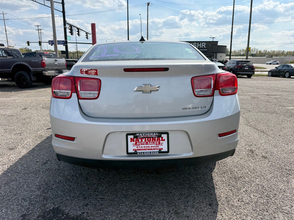2014 Chevrolet Malibu Image 6