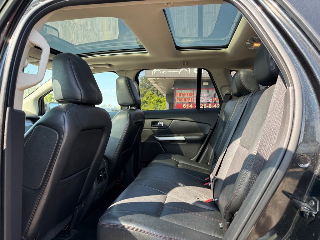 2011 Ford Edge Image 8