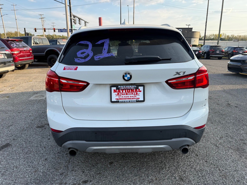 2016 BMW X1 Image 6