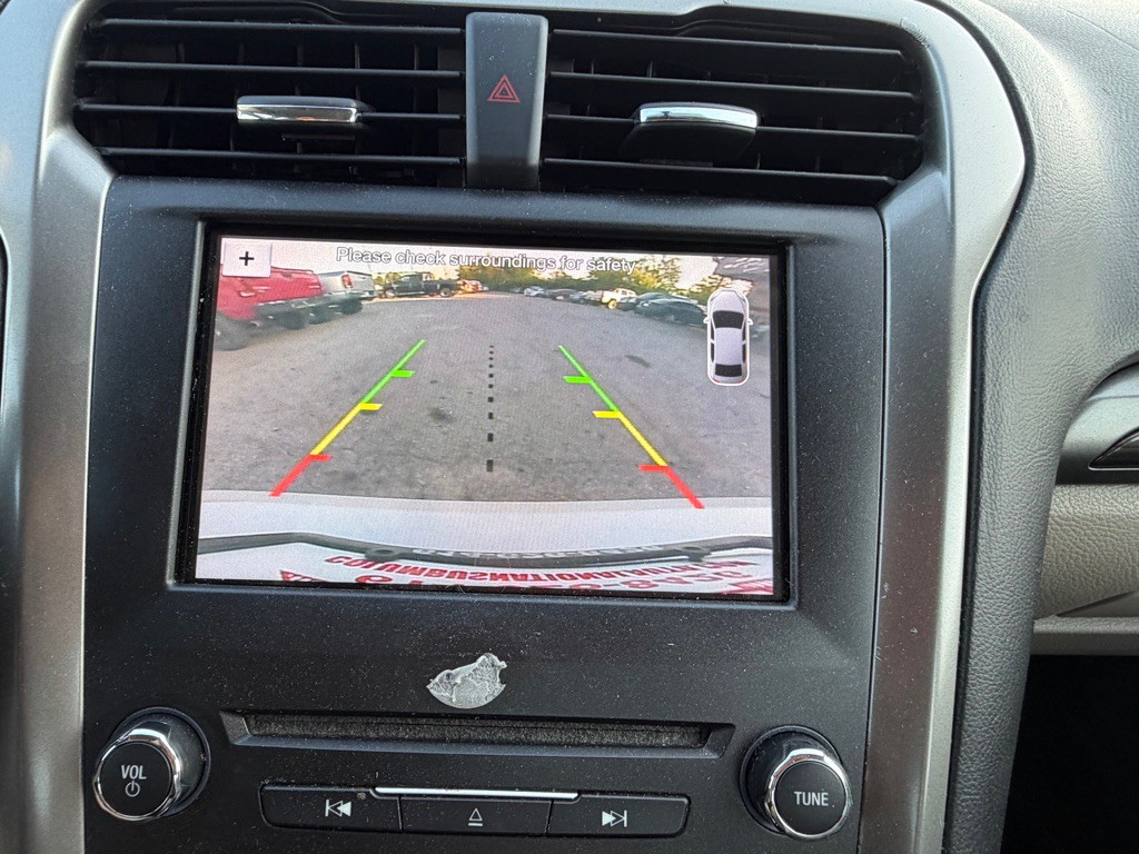 2017 Ford Fusion Image 12
