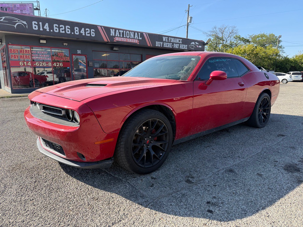 2015 Dodge Challenger Image 1