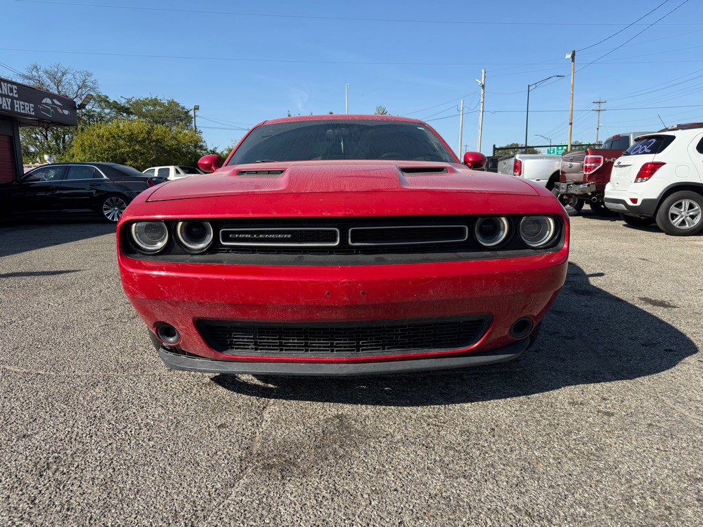 2015 Dodge Challenger Image 3