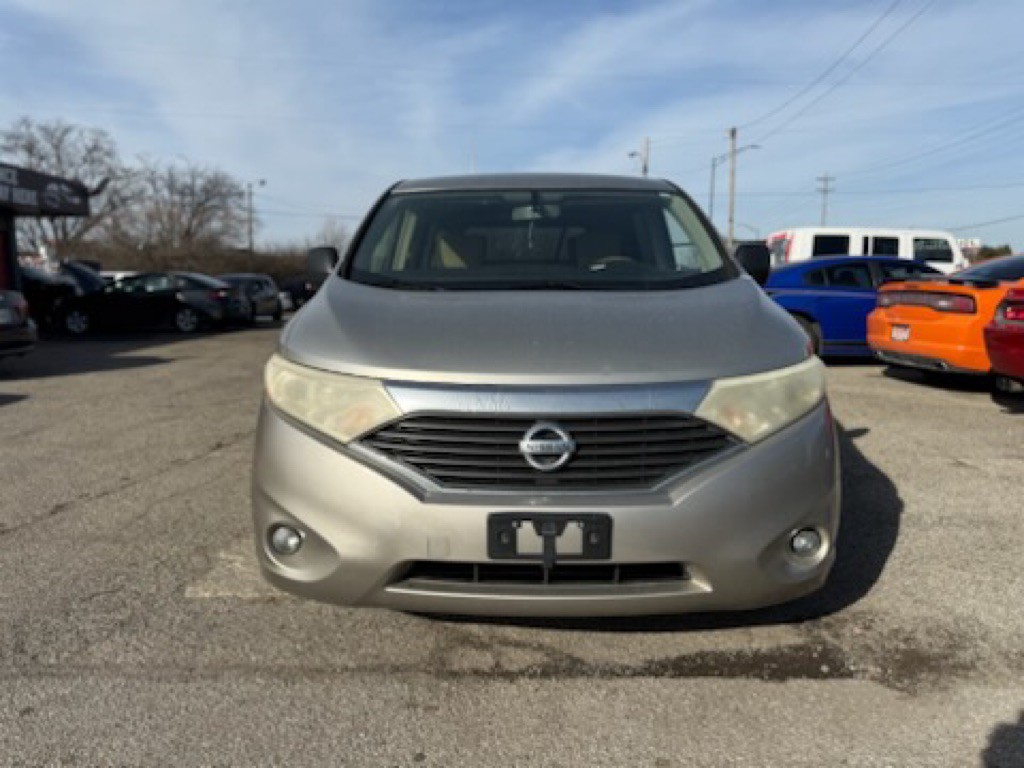 2013 Nissan Quest Image 3
