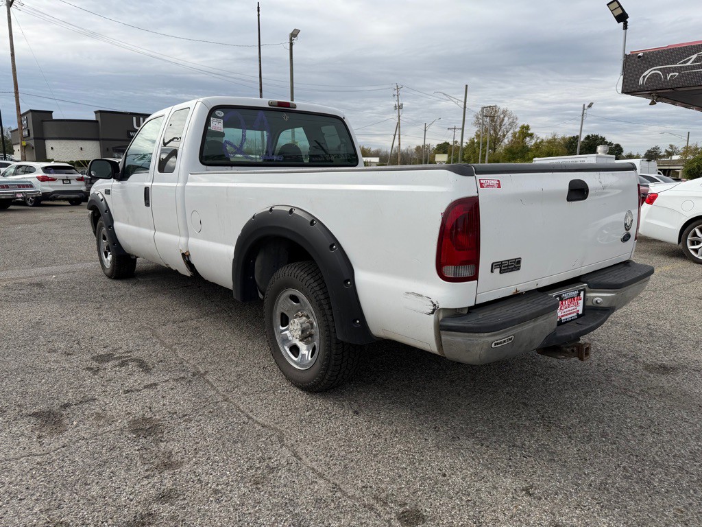 2000 Ford F-250 Image 4