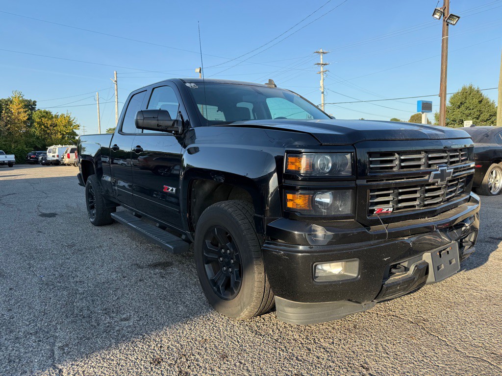 2015 Chevrolet Silverado 1500 Image 2
