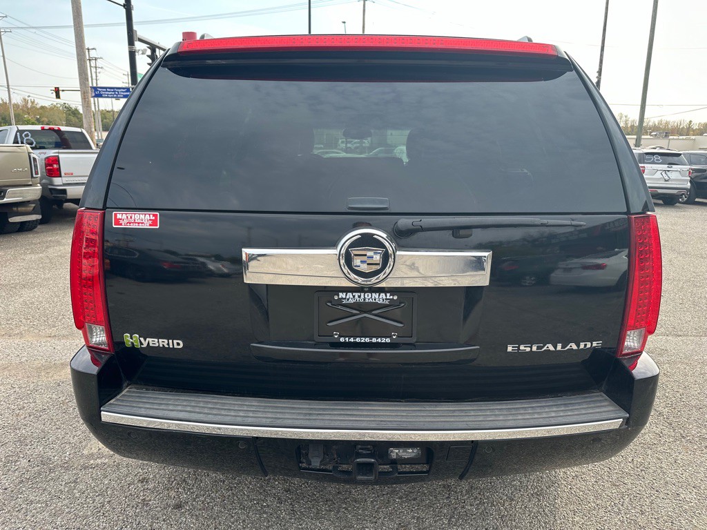 2011 Cadillac Escalade Image 6