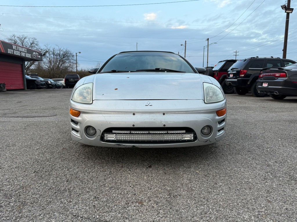 2005 Mitsubishi Eclipse Image 4