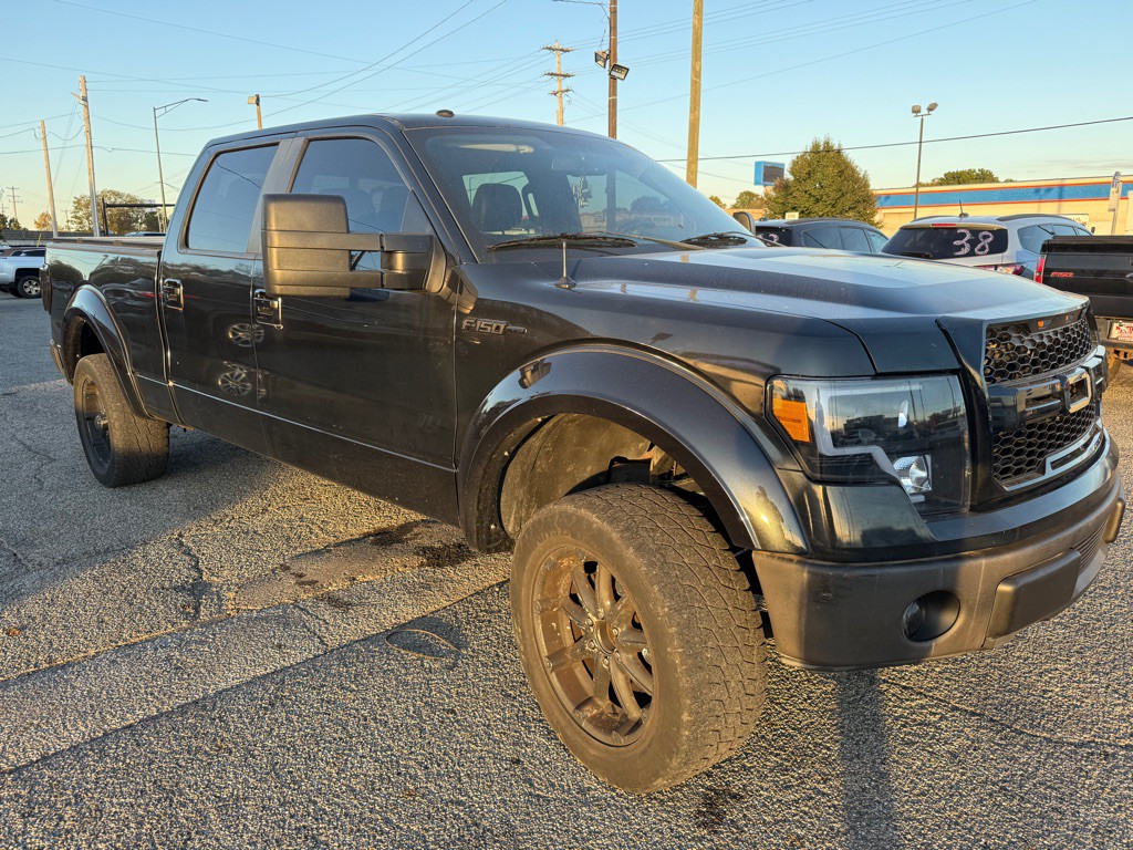 2010 Ford F-150 Image 2