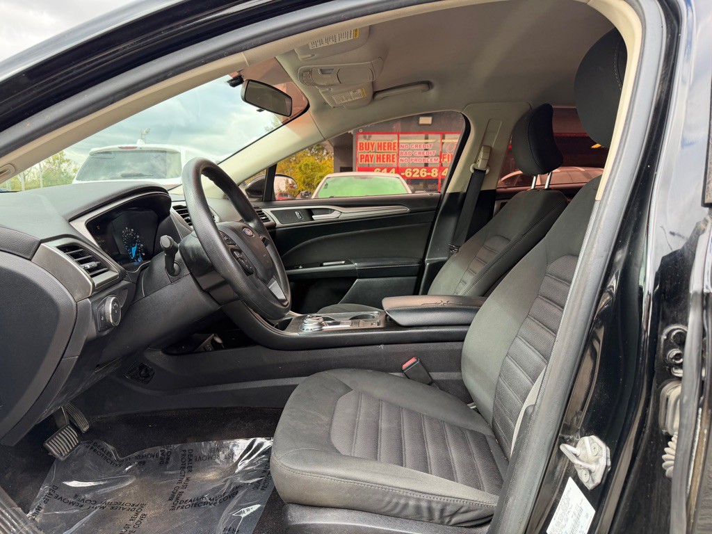 2017 Ford Fusion Image 7