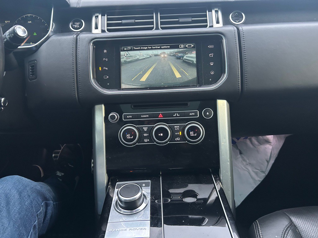 2016 Land Rover Range Rover Image 10