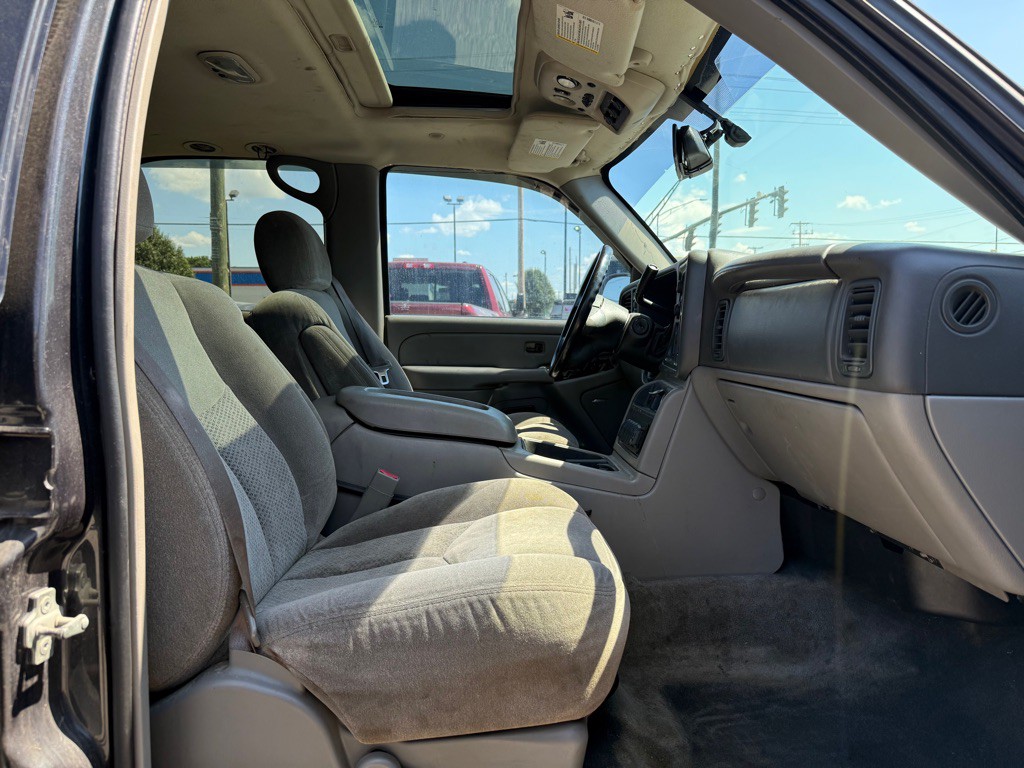 2006 Chevrolet Tahoe Image 10