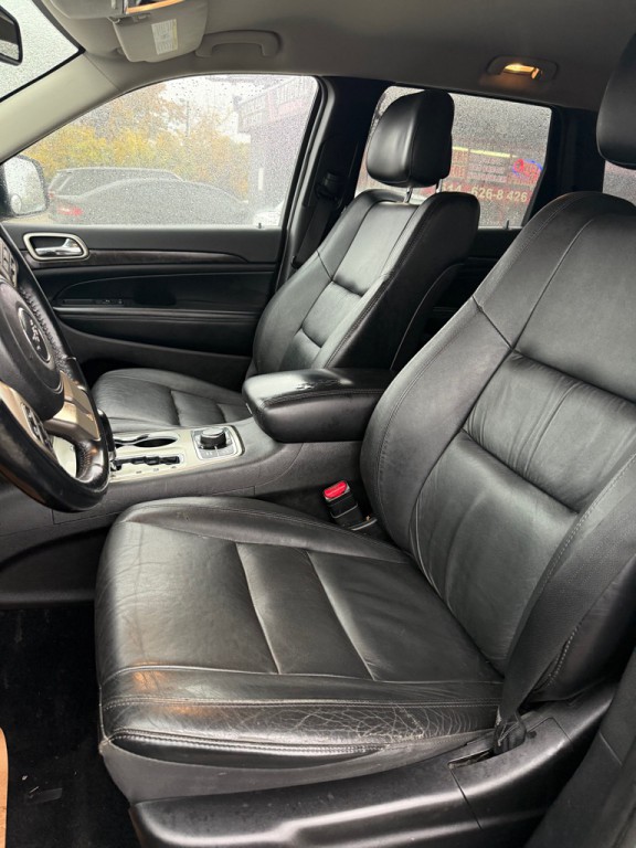 2012 Jeep Grand Cherokee Image 8