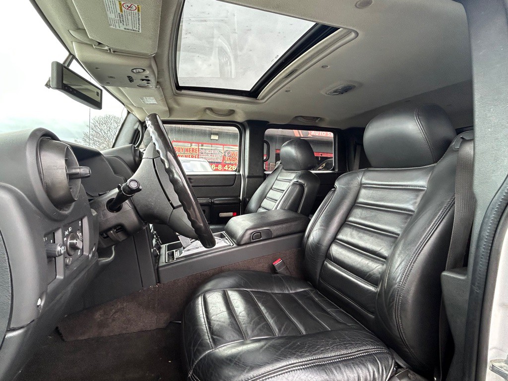 2007 HUMMER H2 Image 8