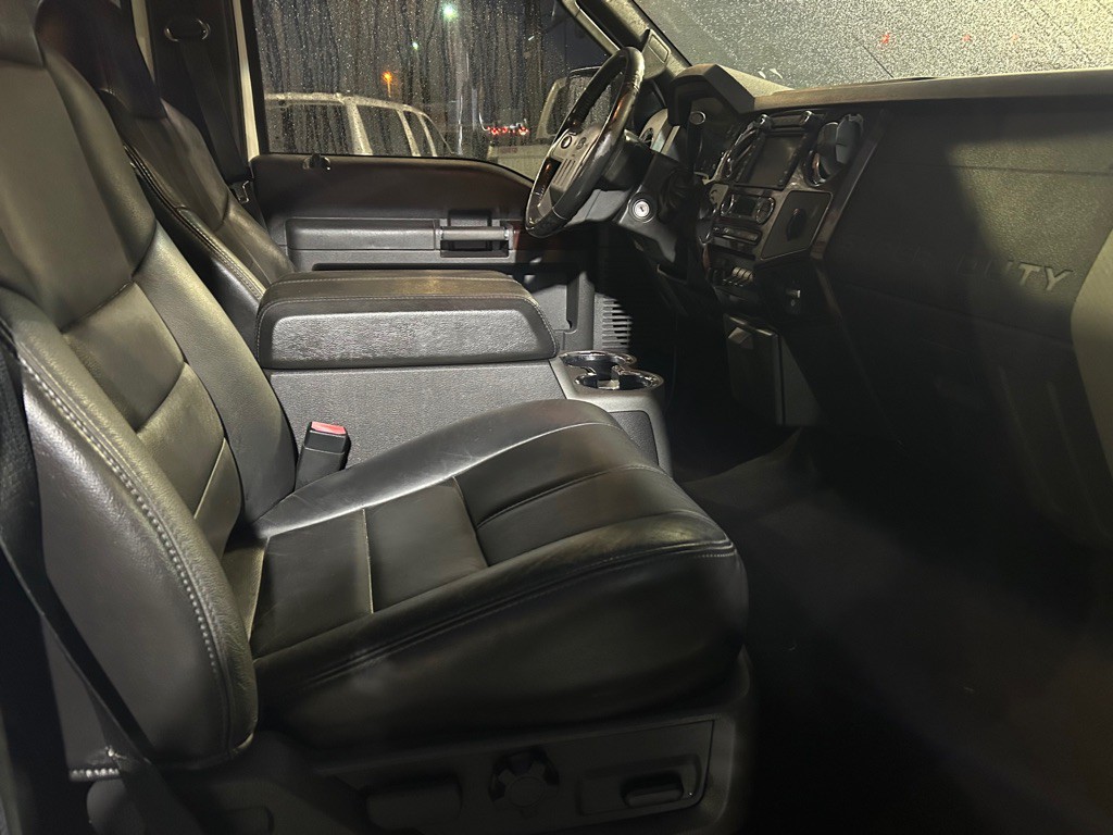 2010 Ford F-350 Image 11