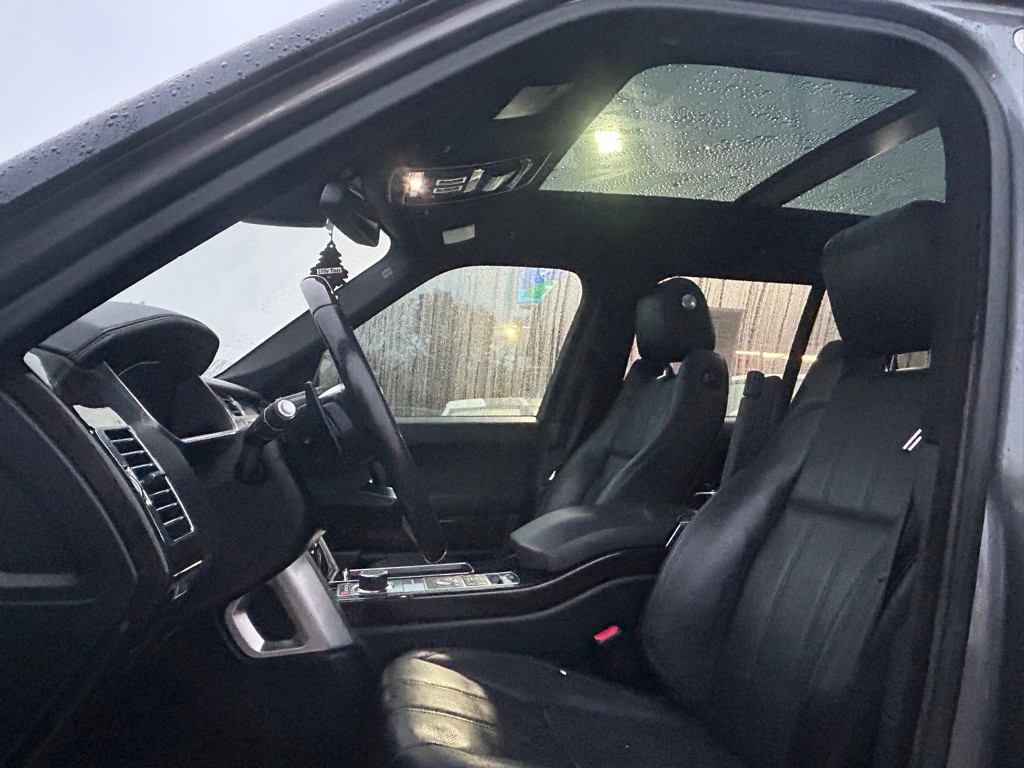 2016 Land Rover Range Rover Image 8