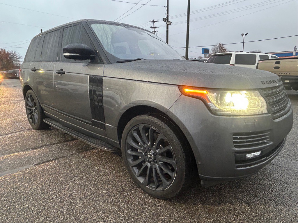 2016 Land Rover Range Rover Image 2