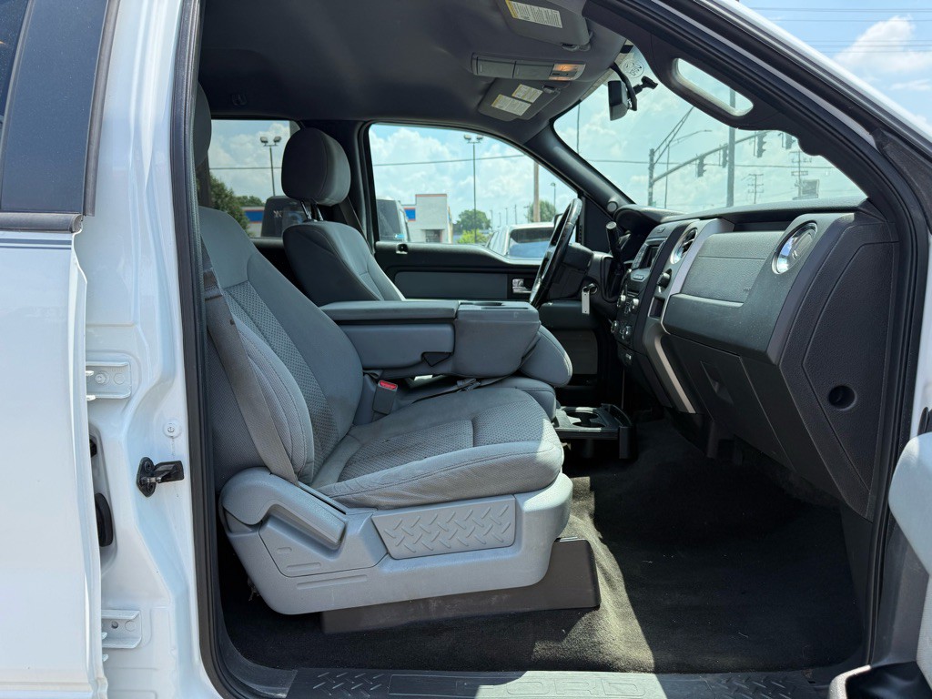 2013 Ford F-150 Image 10