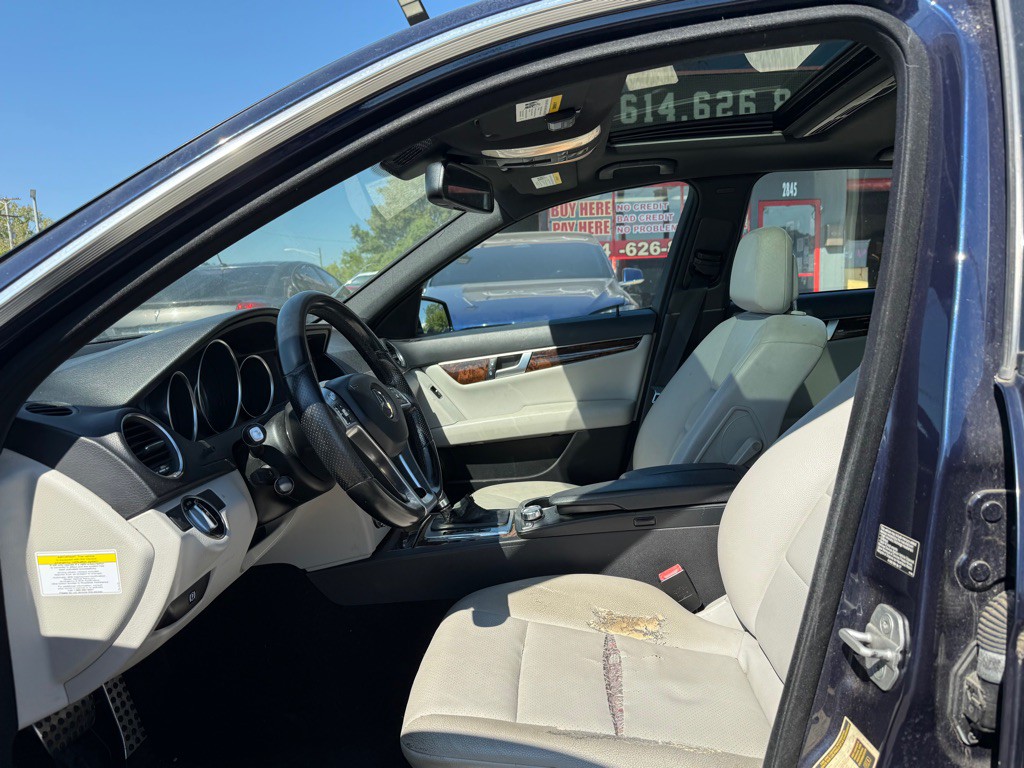 2013 Mercedes-Benz C-Class Image 8