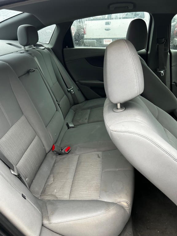 2015 Chevrolet Impala Image 13