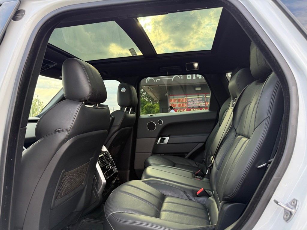 2015 Land Rover Range Rover Sport Image 8