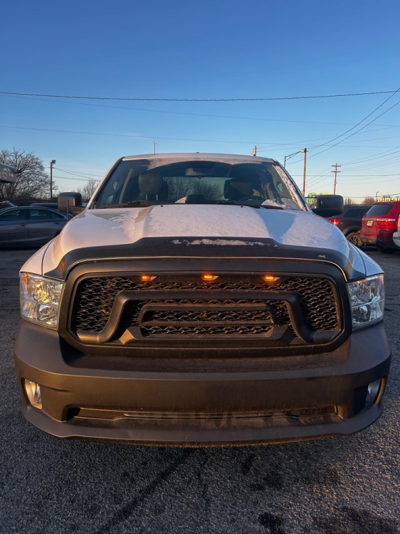 2015 RAM 1500 Image 3