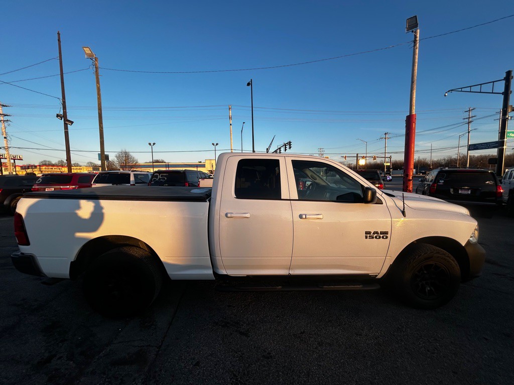 2015 RAM 1500 Image 7