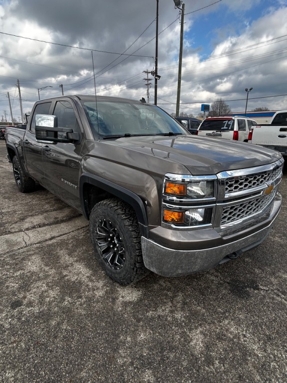 2014 Chevrolet Silverado 1500 Image 2