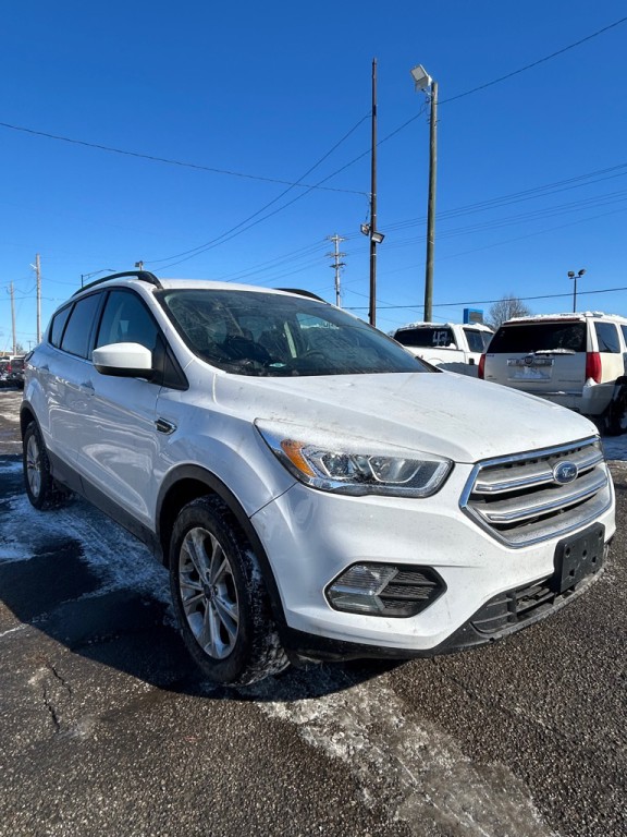2017 Ford Escape Image 2