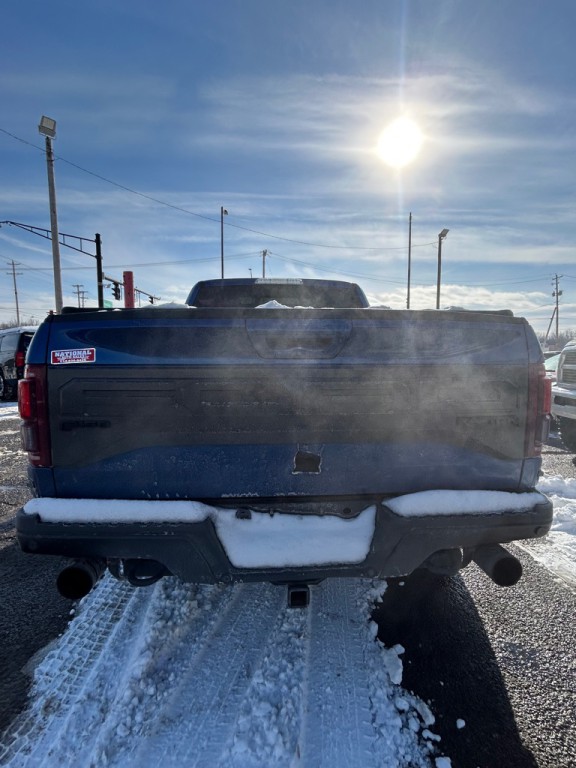 2017 Ford F-150 Image 8