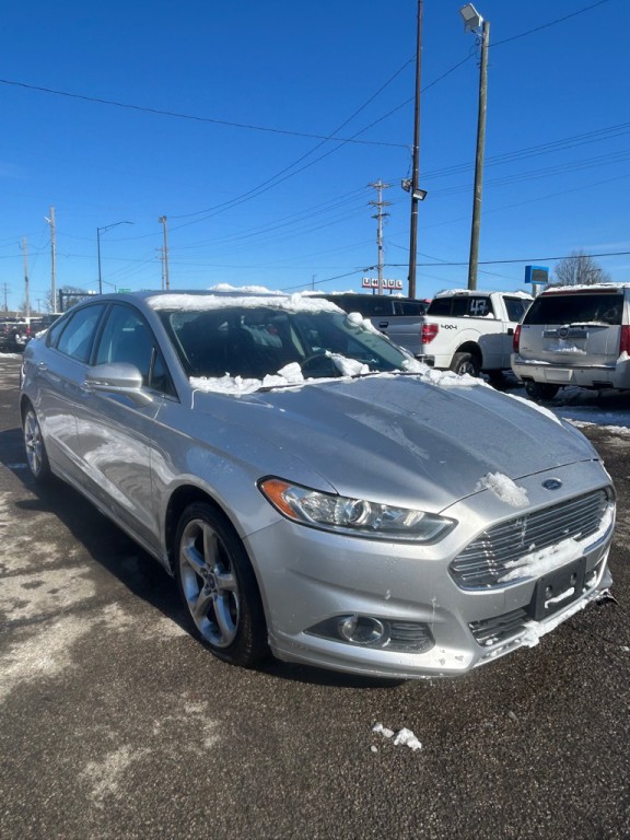 2013 Ford Fusion Image 2