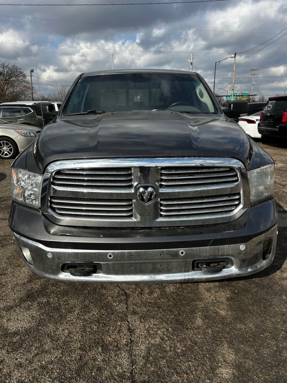 2014 RAM 1500 Image 3