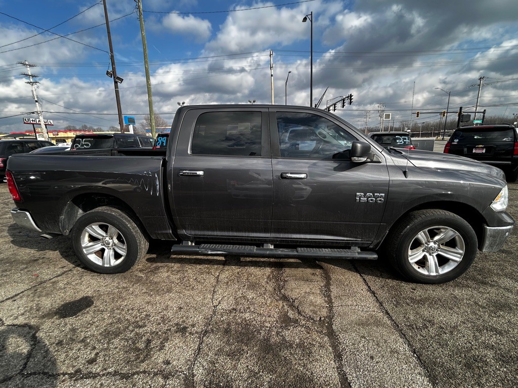 2014 RAM 1500 Image 5