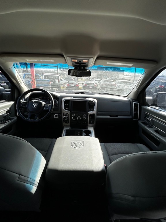2014 RAM 1500 Image 9