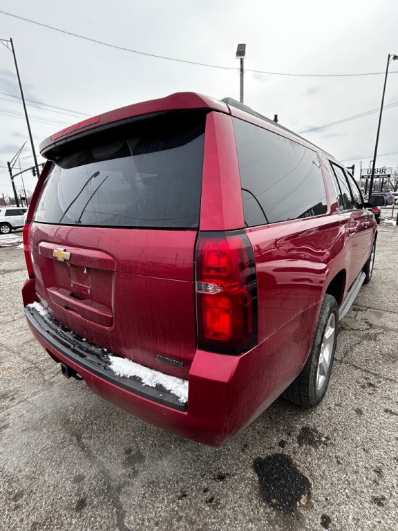 2015 Chevrolet Suburban Image 7