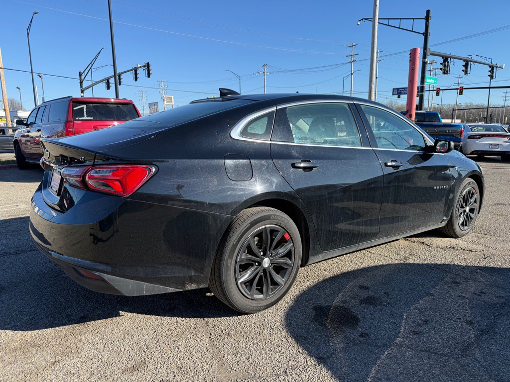2020 Chevrolet Malibu Image 4