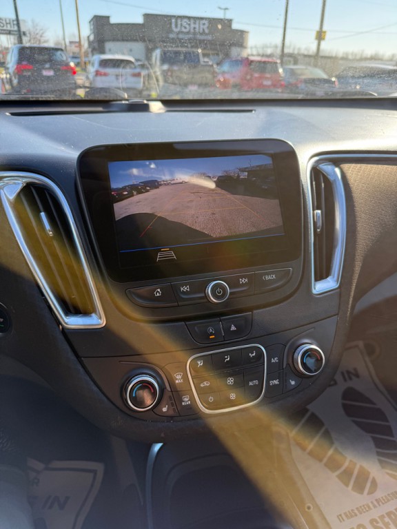 2020 Chevrolet Malibu Image 10