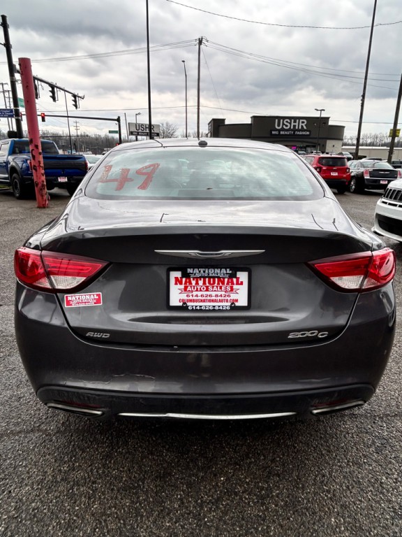 2015 Chrysler 200 Image 8