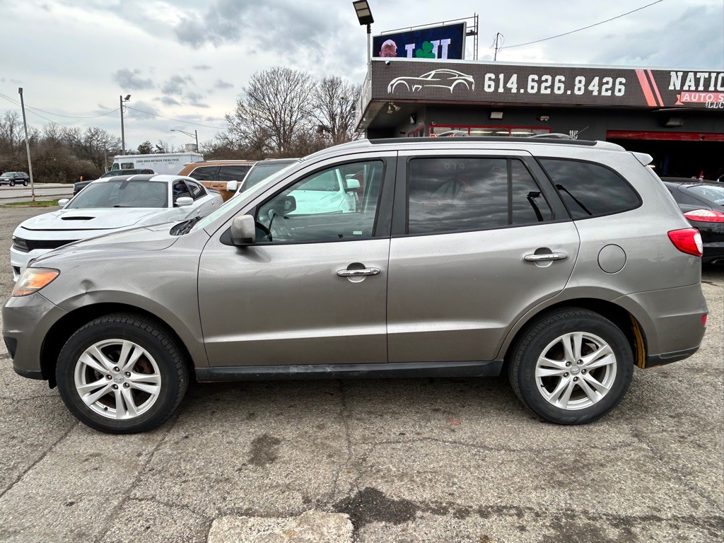2011 Hyundai Santa Fe Image 3