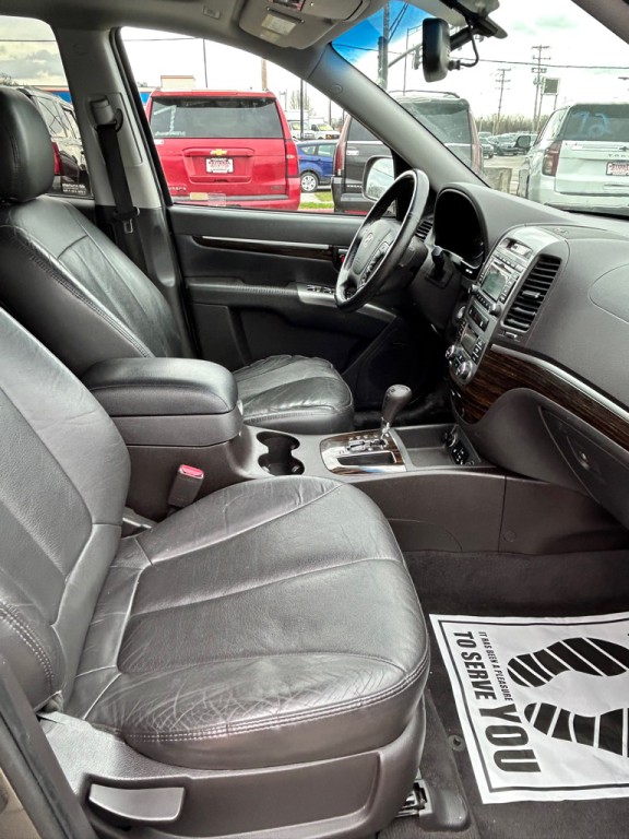 2011 Hyundai Santa Fe Image 11