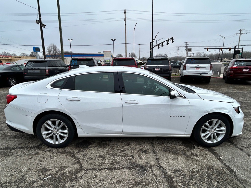 2018 Chevrolet Malibu Image 7