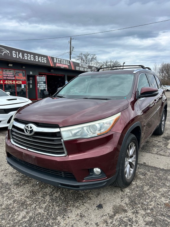 2015 Toyota Highlander Image 1