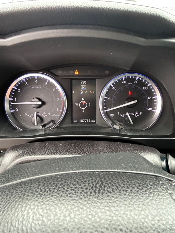 2015 Toyota Highlander Image 16