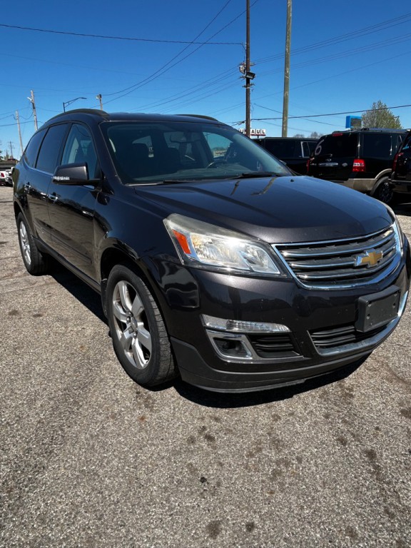 2016 Chevrolet Traverse Image 2