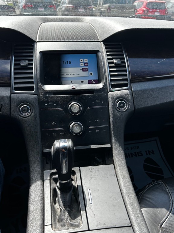 2016 Ford Taurus Image 15