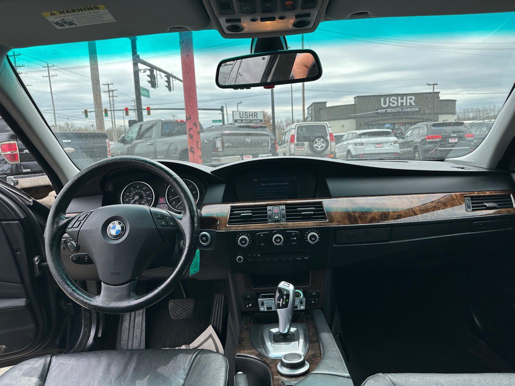 2008 BMW 5 Series Image 7