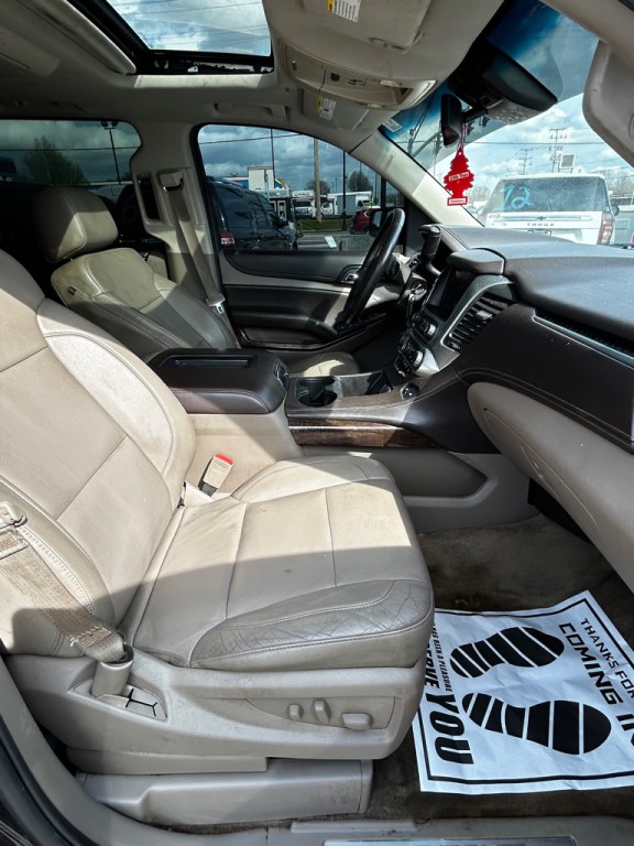 2015 Chevrolet Suburban Image 13