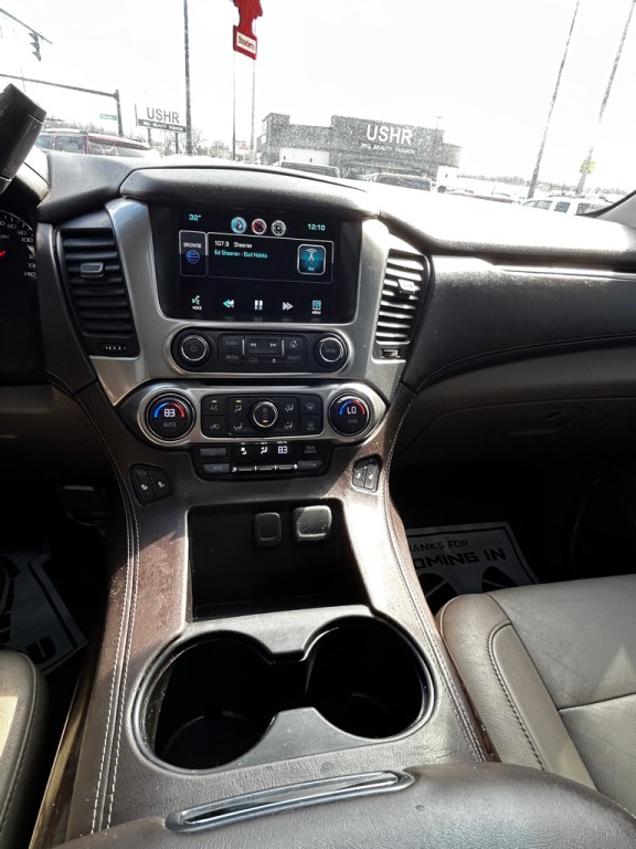 2015 Chevrolet Suburban Image 15