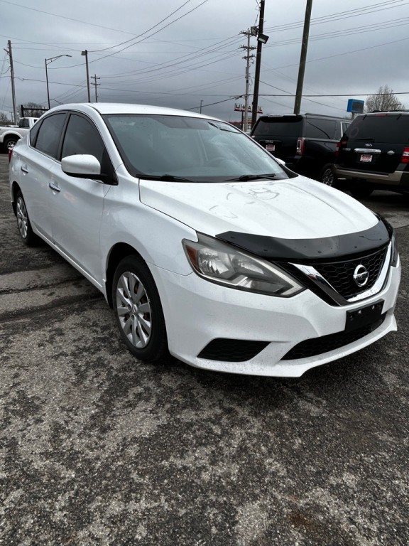2018 Nissan Sentra Image 2