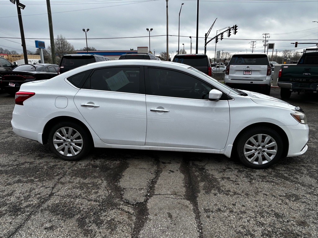 2018 Nissan Sentra Image 5