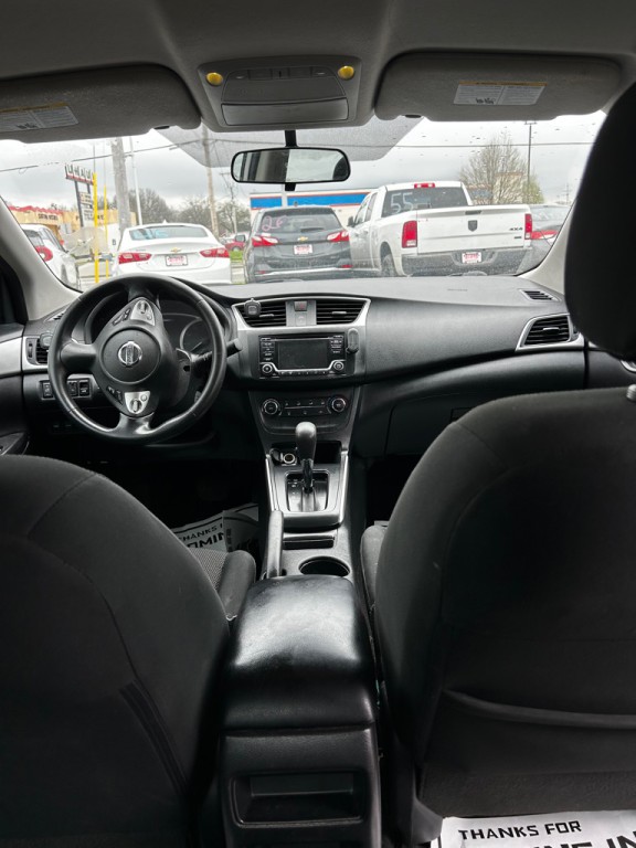 2018 Nissan Sentra Image 9